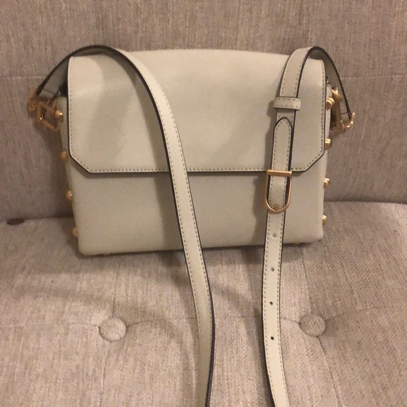 Crossbody Flynn bag - Picture 2 of 8